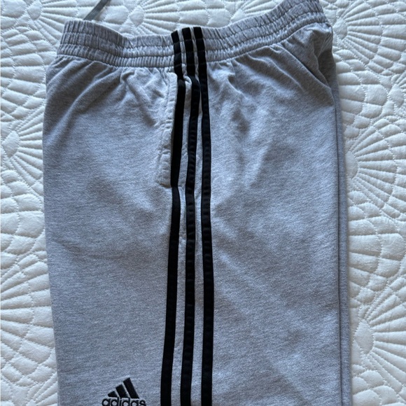 Adidas Shorts Boys Size XL - Picture 11 of 14